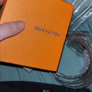 Louis Vuitton belt brand new